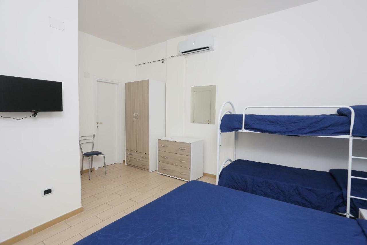 Camping Lido Di Salerno Pontecagnano Eksteriør billede