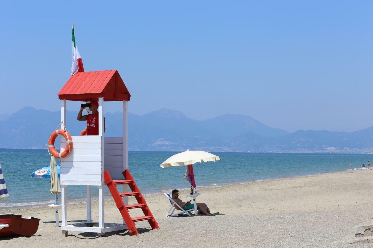 Camping Lido Di Salerno Pontecagnano Eksteriør billede